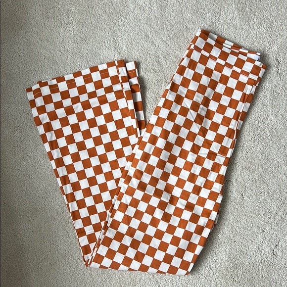 VRG GRL Play It Cool Orange Checkered Patterned Pants - Picture 3 of 7
